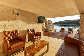 Villa Otus