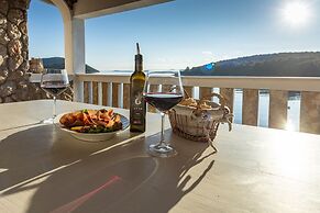 Villa Otus