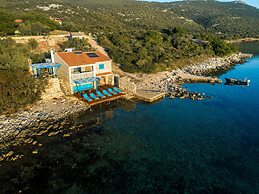Villa Otus