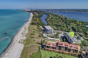 Bay Tree Beach Side