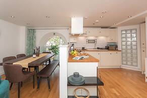 Kensington Chapel Apartments in Bath