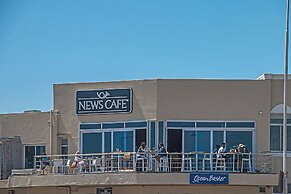Big Bay Beach Club 98
