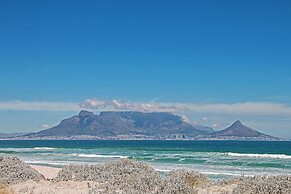 Big Bay Beach Club 98