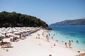 Arameras Resort