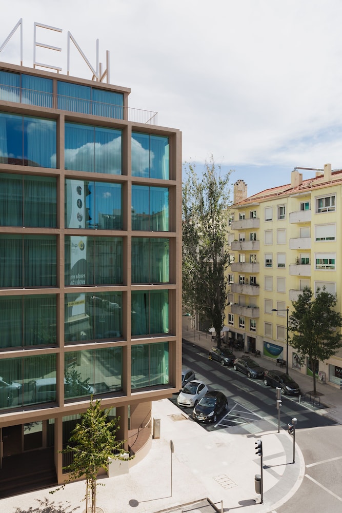 Lumen Hotel & The Lisbon Light Show