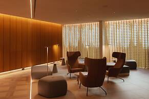 Lumen Hotel & The Lisbon Light Show