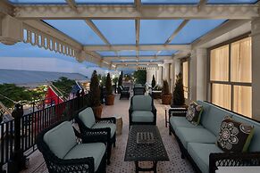 Capital Hotel
