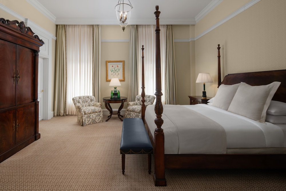Capital Hotel