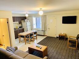 Toronto Lakeshore Hotel
