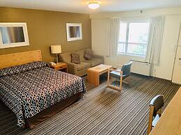 Toronto Lakeshore Hotel