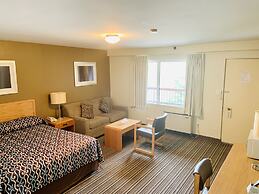 Toronto Lakeshore Hotel