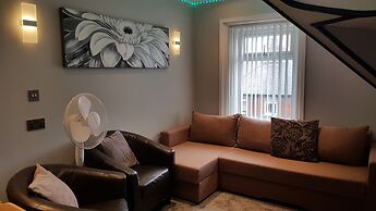 Impeccable 2-bed Apartment in Blackpool