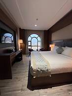 Violet Al Shisha Hotel