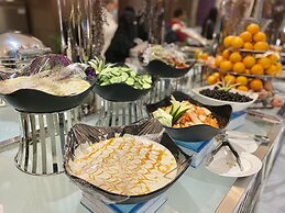 Violet Al Shisha Hotel