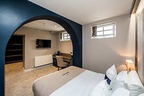 Stay Hotel