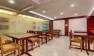 Treebo Park - 500M From Medical College