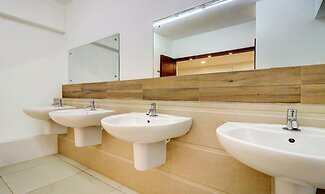 Treebo Park - 500M From Medical College