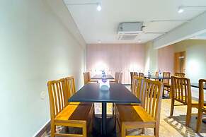 Treebo Park - 500M From Medical College