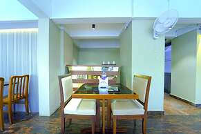 Treebo Park - 500M From Medical College