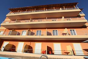 Karos Hotel Llaman