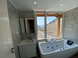 Karos Hotel Llaman