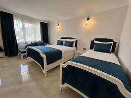 Cunda Rota Seaside