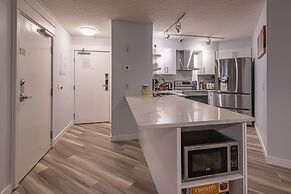 One Bedroom Suite with BBQ & huge Patio