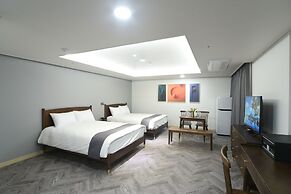 Haeundae Central Hotel