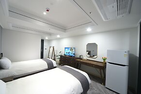 Haeundae Central Hotel