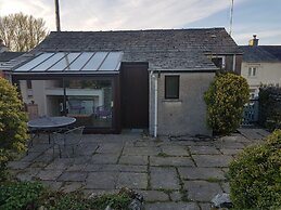 Cottage - Sleeps 4 - Pets Ok - Garden - Parking