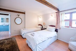 The Stables, Valley Farm Barns Snape,