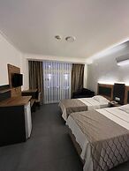 Club Efes Otel