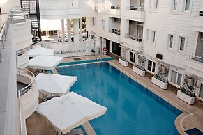 Club Efes Otel
