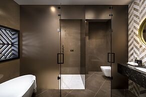 Lure Hotel & Spa- Adults Only