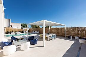 2083 Villa Gea
