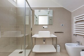 2083 Villa Gea