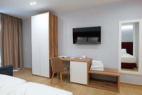 Armar Hotel