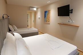 Armar Hotel