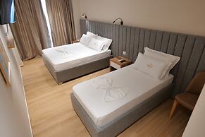Armar Hotel