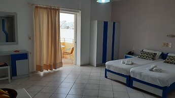Blue Sky Hotel
