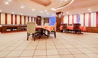 Treebo Calista, Patel Nagar