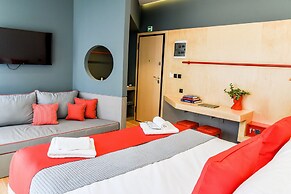 CentraL44 OMG CasuaL Suite
