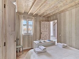 La Maison Kalogera