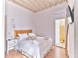La Maison Kalogera