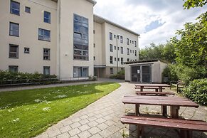 Seabraes Apartments and Rooms