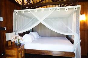 3 Bedroom Authentic Villa In Canggu