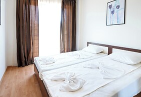 Charming 1 Bedroom Apartment for 2 Guests
