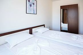 Charming 1 Bedroom Apartment for 2 Guests