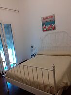 Room in Guest Room - Private Room and Breakfast