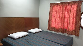 4 Bedroom Bungalow With Private Pool